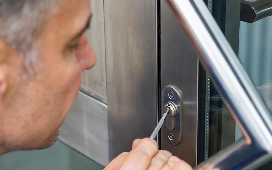 faire appel à un serrurier Istres